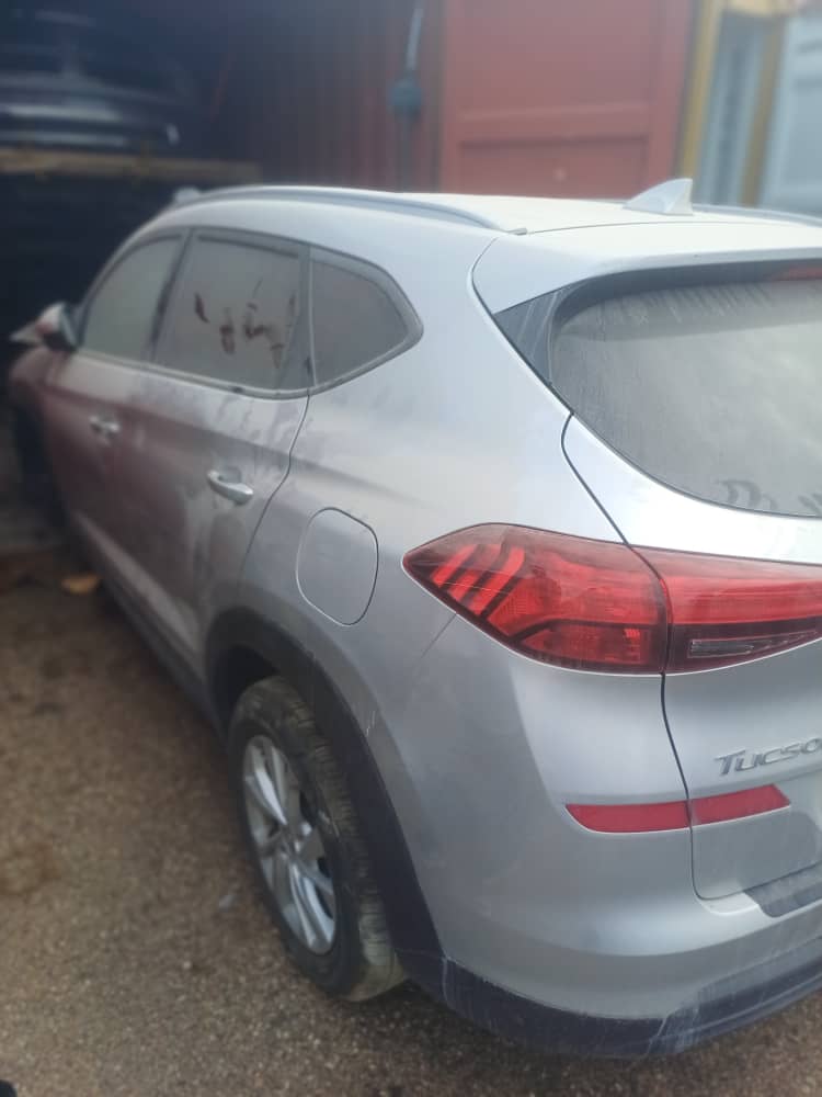 صورة إضافية